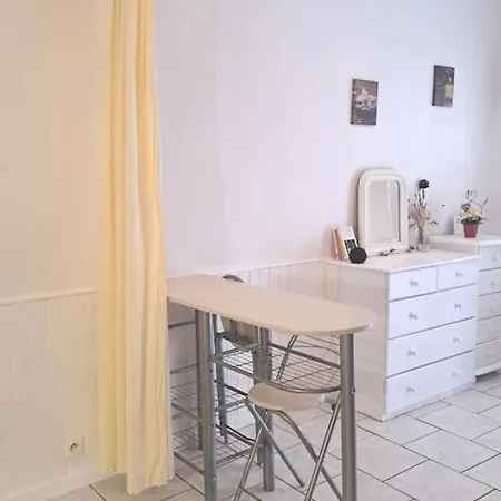 Proche De Perpignan Peyrestortes
