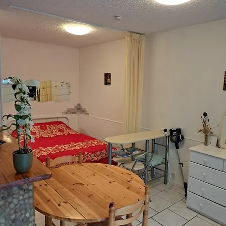 Proche De Perpignan Дом отдыха Peyrestortes